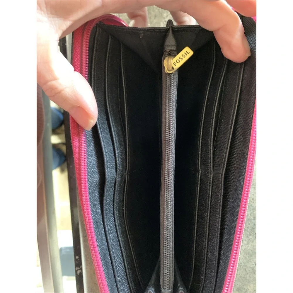 Fossil Eliza Clutch Pink Dots Zipper Accordion Wallet Black‎ Interior